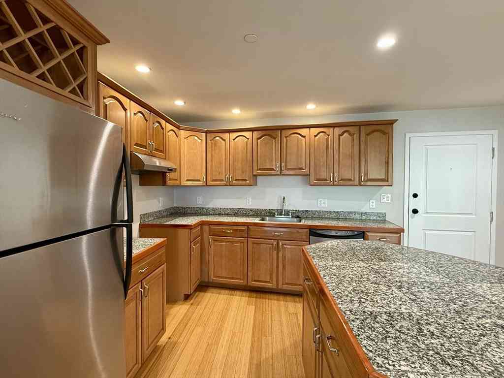 Apartment For Rent - 409 Main St #302<br/> Woburn, MA 01801