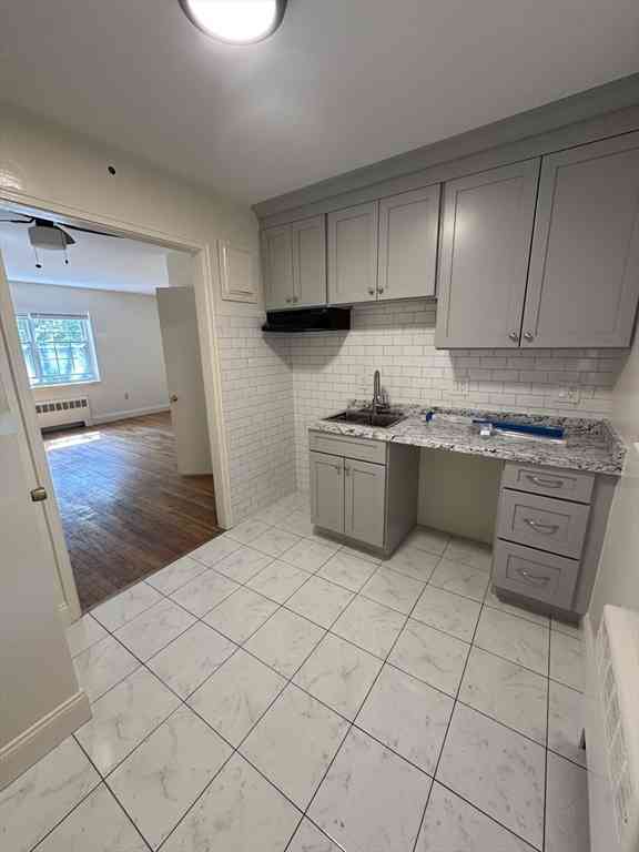 Apartment For Rent - 5 Charlesbank Rd #2<br/> Newton, MA 02458