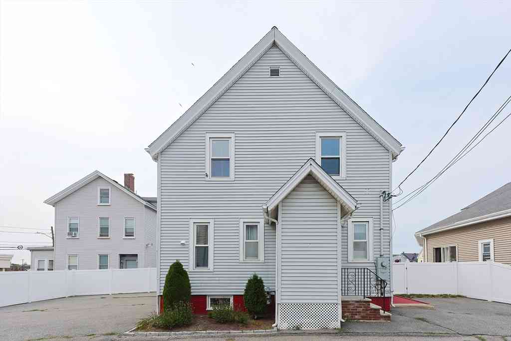 Homes For Rent - 8 Tacoma Street<br/> Lynn, MA 01905