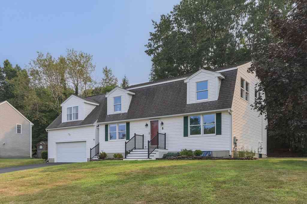 Homes For Sale - 5 Pingry Way<br/> Middlesex County, Ayer, MA 01432