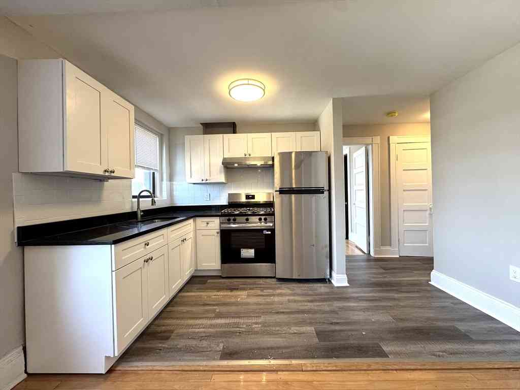 Apartment For Rent - 8 Langmaid Ave #31<br/> Somerville, MA 02145
