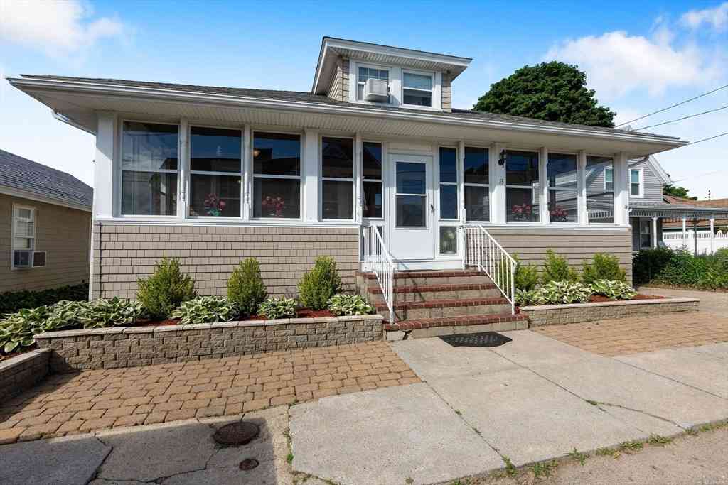 Homes For Rent - 13 5th St<br/> Wareham, MA 02571