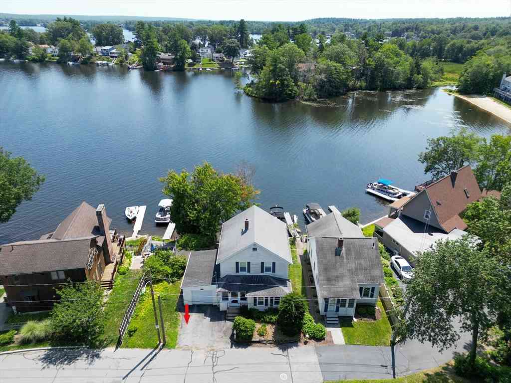 Homes For Sale - 125 Birch Island Rd<br/> Worcester County, Webster, MA 01570
