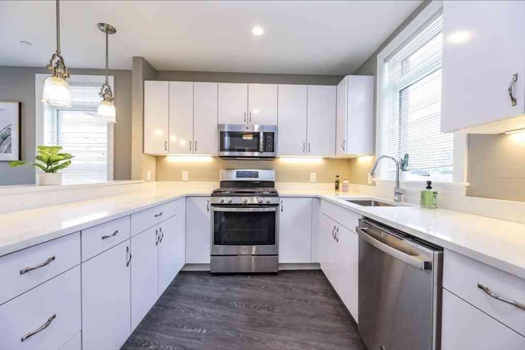 Apartment For Rent - 4945 Washington #102<br/> Boston, MA 02132