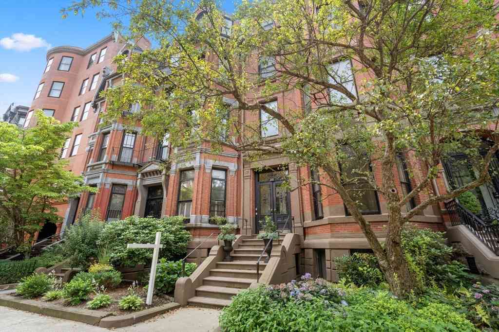 Apartment For Rent - 298 Commonwealth Ave #G1<br/> Boston, MA 02115