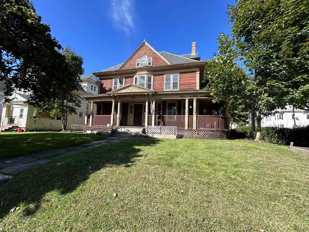 Apartment For Rent - 130 Vernon Street #1<br/> Worcester, MA 01610