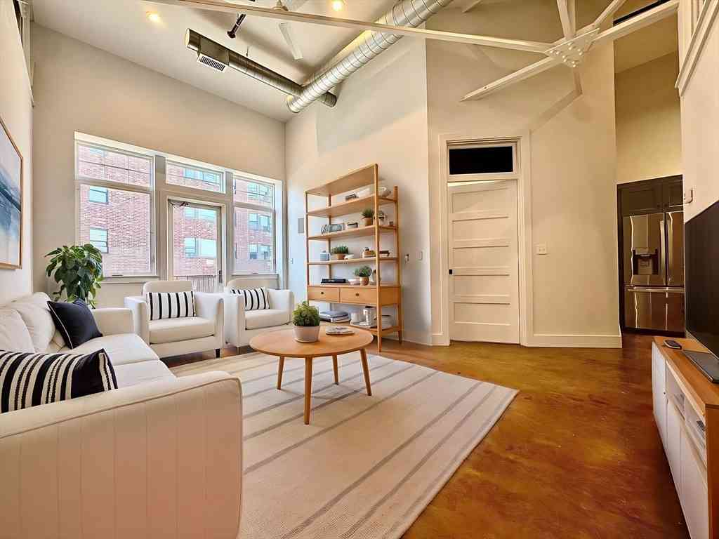 Condo For Rent - 1861 Dorchester Ave #7<br/> Boston, MA 02124