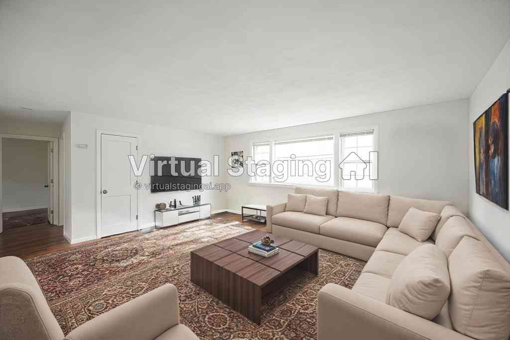 Apartment For Rent - 670 Main Street #3<br/> Walpole, MA 02081