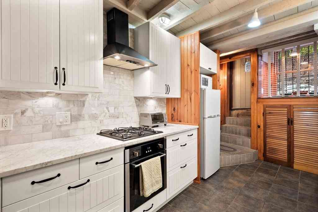 Apartment For Rent - 6 North Hudson Street #1<br/> Boston, MA 02113