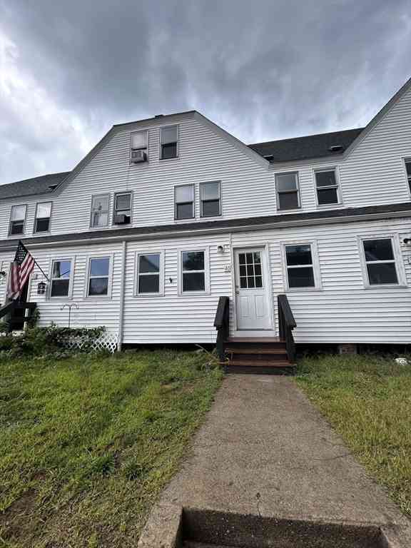 Condo For Rent - 40 Overlook St #40<br/> Northbridge, MA 01588