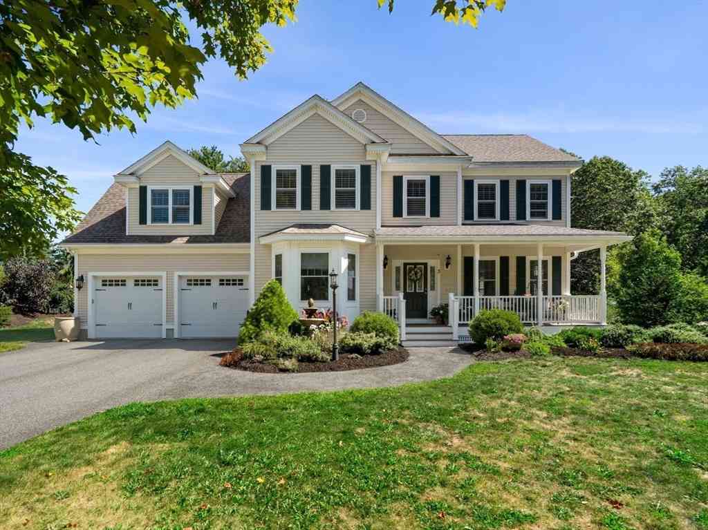 Homes For Sale - 3 Howard St<br/> Ipswich, MA 01938