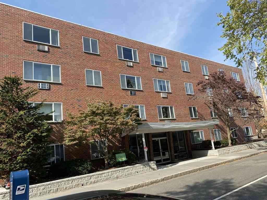 Condo For Rent - 50 Green Street #209<br/> Brookline, MA 02446