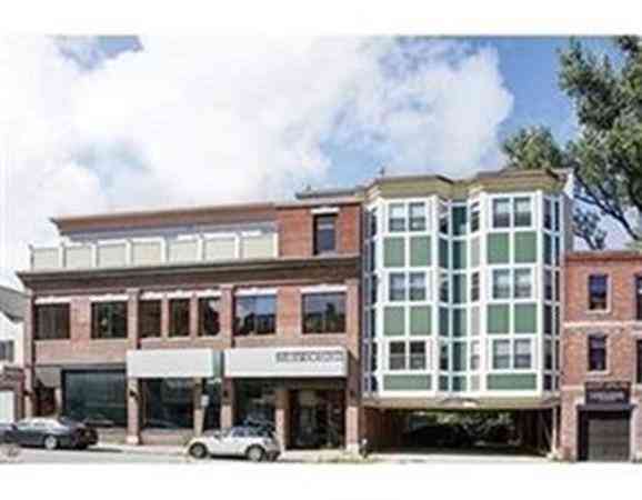 Condo For Rent - 81 Boylston St #3<br/> Brookline, MA 02445