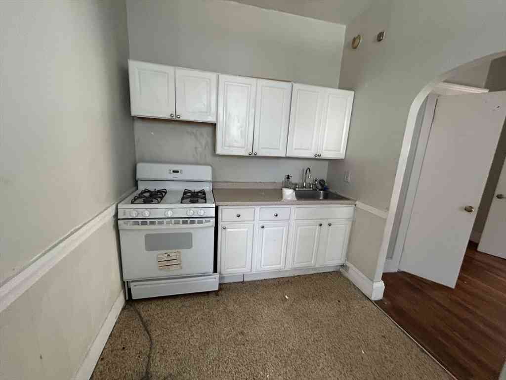 Apartment For Rent - 95 Orange #1<br/> Chelsea, MA 02150