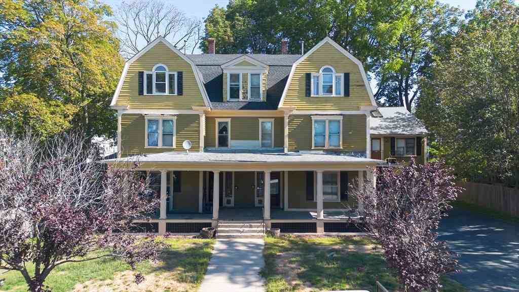 Apartment For Rent - 35 Tirrell St #3<br/> Worcester, MA 01603
