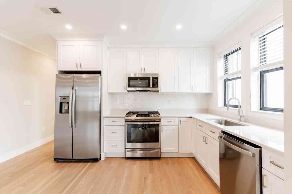Apartment For Rent - 285 Lamartine St. #2<br/> Boston, MA 02130