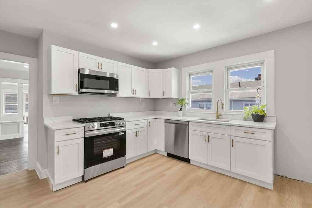 Condo For Rent - 72 Dartmouth St #2<br/> Everett, MA 02149