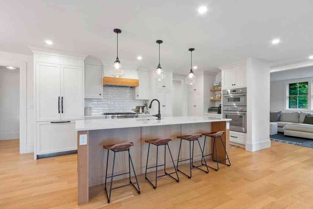 Multifamily For Rent - 23 Centre Ave<br/> Belmont, MA 02478