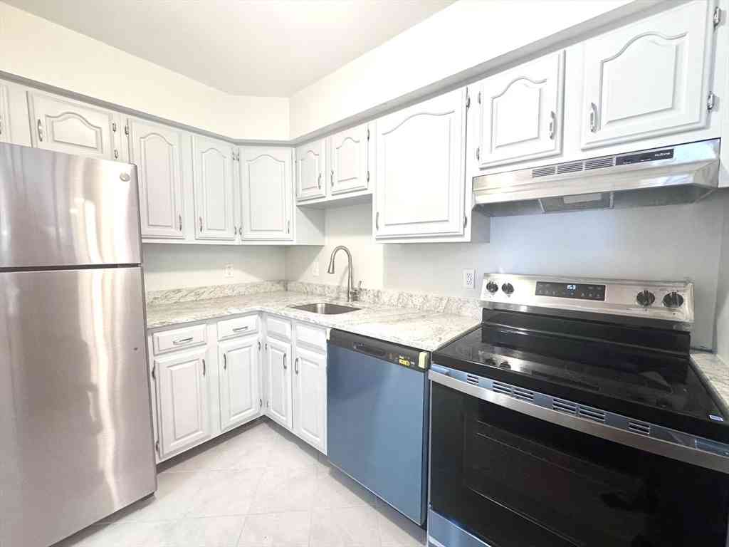 Apartment For Rent - 4975 Washington St #109<br/> Boston, MA 02132