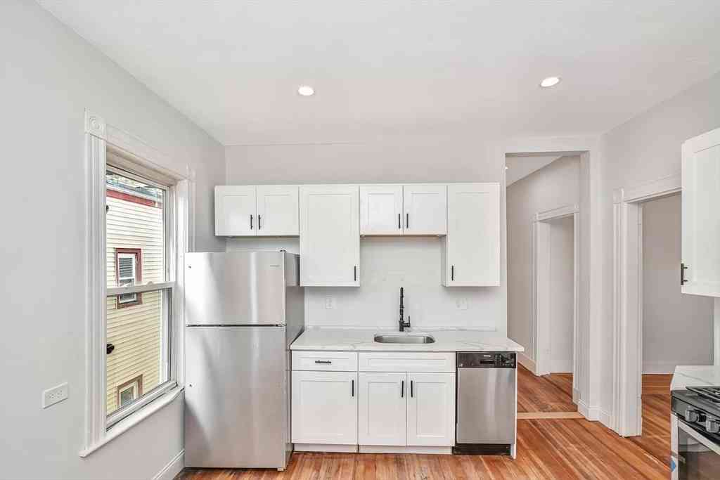 Apartment For Rent - 41 Dix St #2<br/> Boston, MA 02122