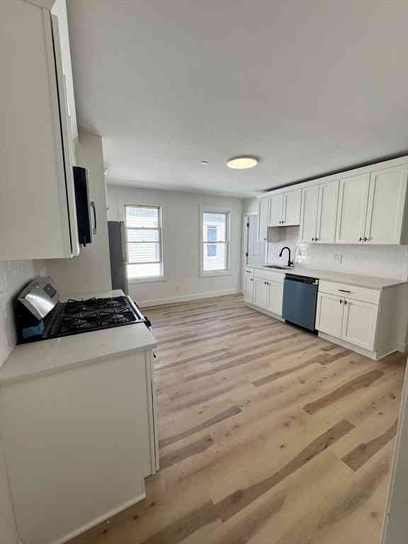 Apartment For Rent - 605 Millbury St #4R<br/> Worcester, MA 01604