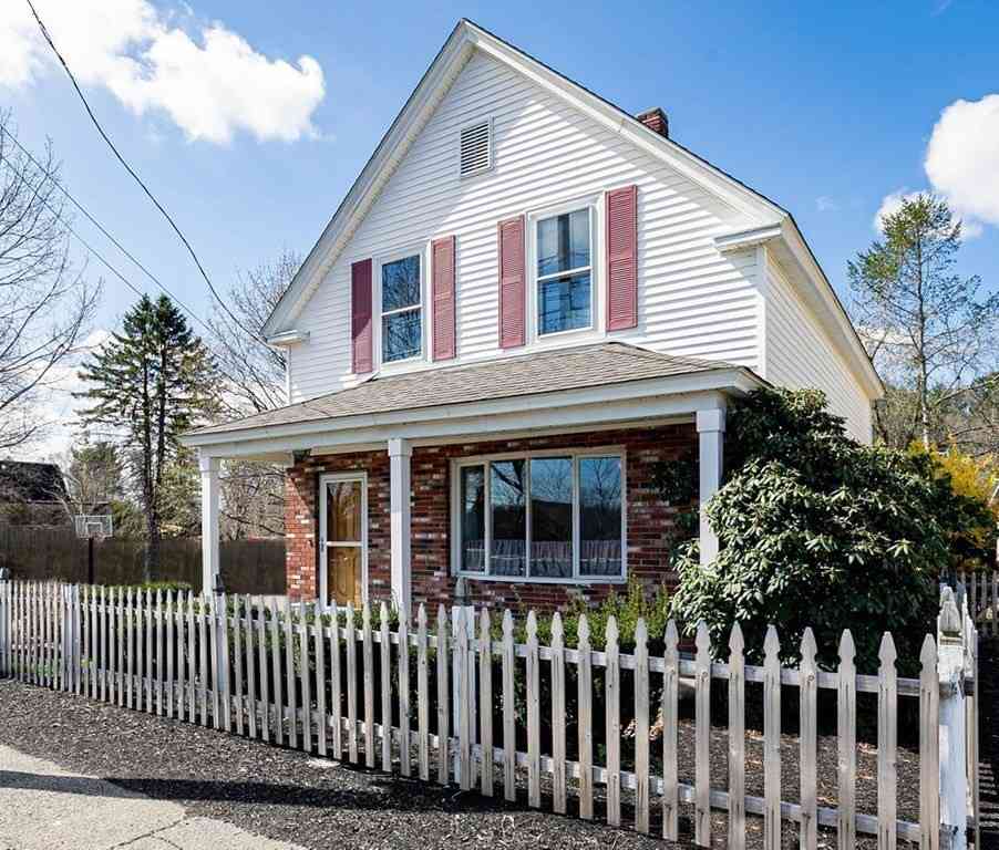 Homes For Rent - 524 Merrimack St<br/> Methuen, MA 01844