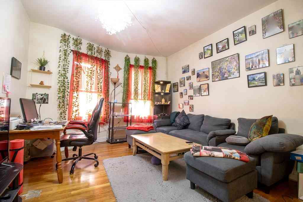 Condo For Rent - 828 Huntington Ave #1<br/> Boston, MA 02115