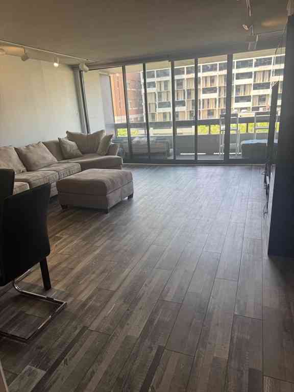 Apartment For Rent - 566 Comm Ave #5FURNISHED<br/> Boston, MA 02115