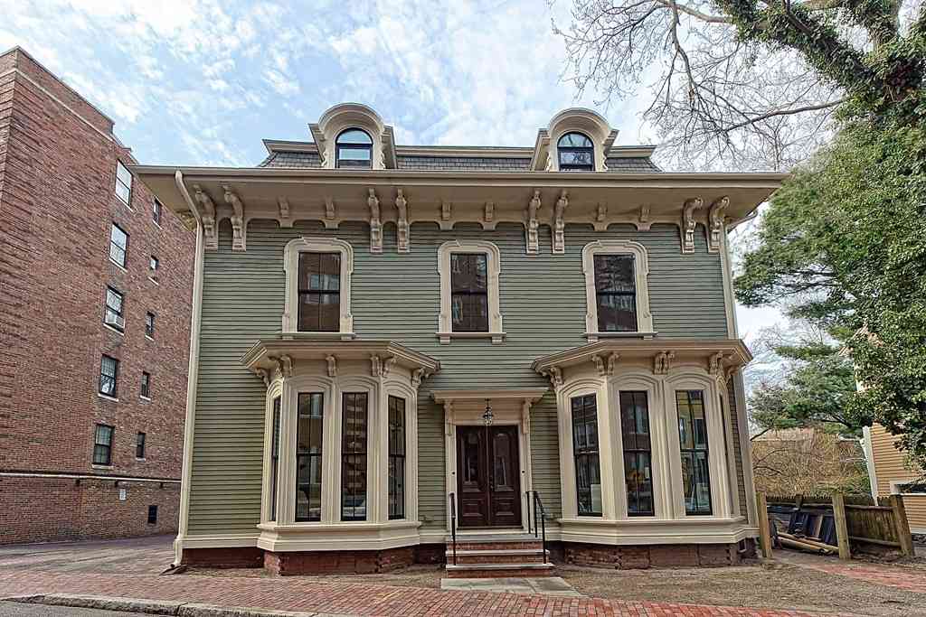 Homes For Rent - 44 Follen<br/> Cambridge, MA 02138
