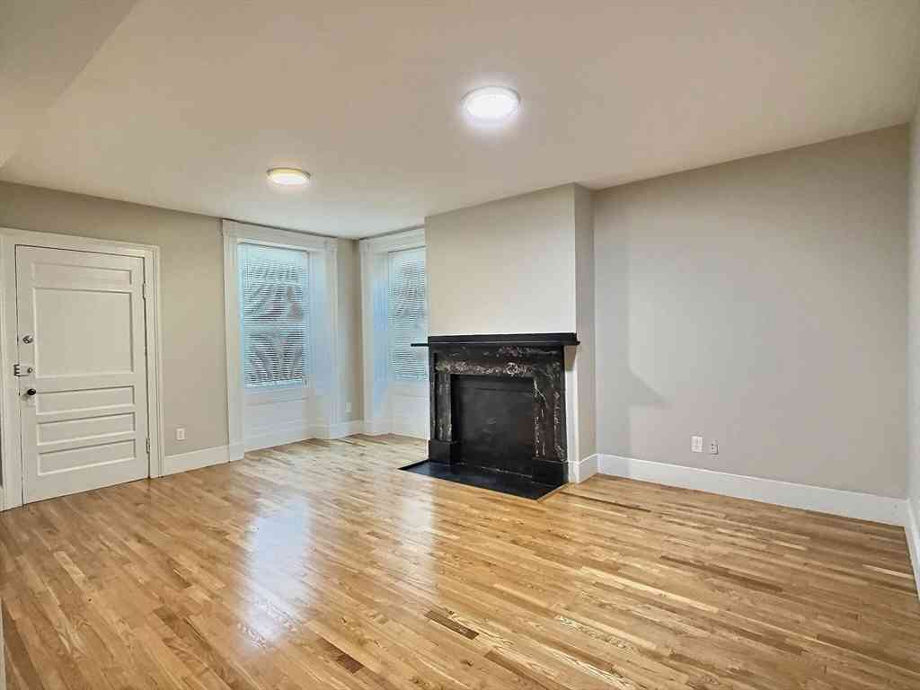 Apartment For Rent - 19 Hurd St #1<br/> Lowell, MA 01852