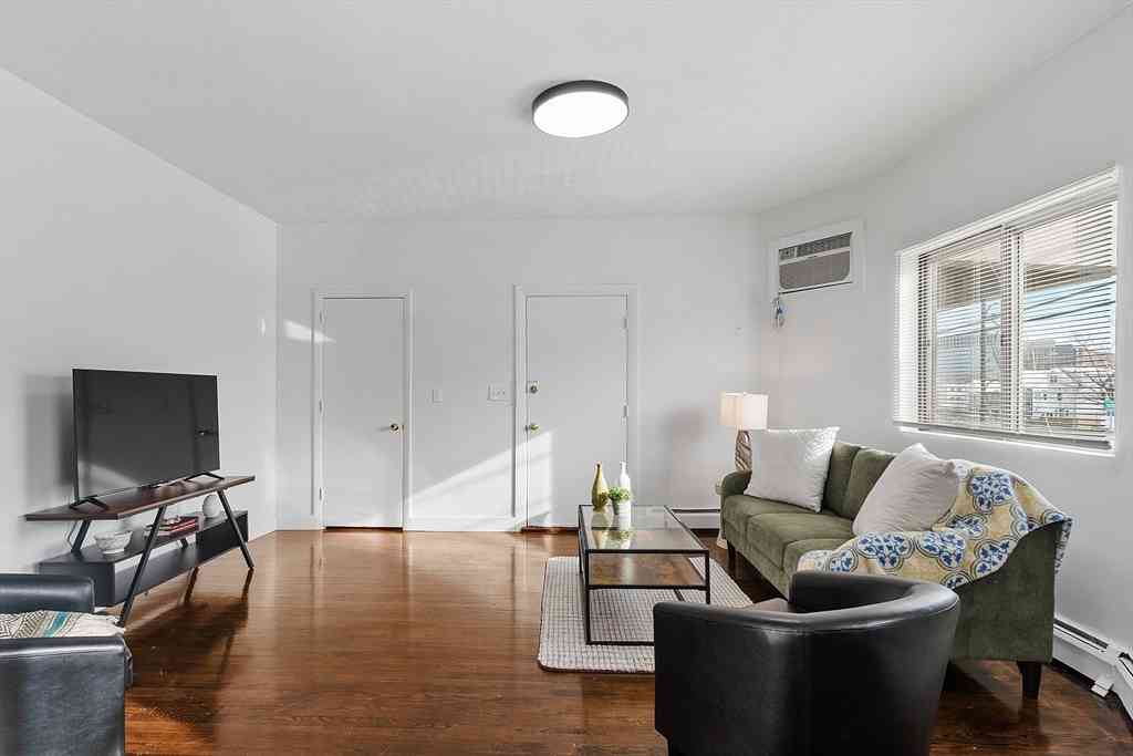 Apartment For Rent - 44 Dana Street #2<br/> Somerville, MA 02145