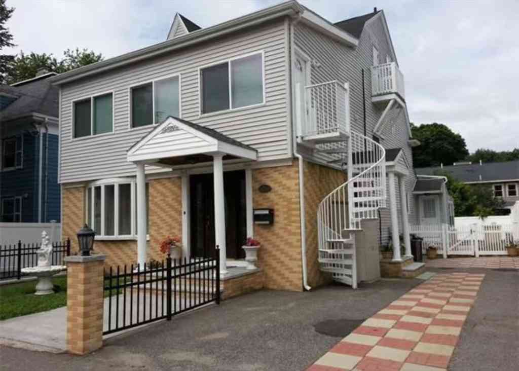 Condo For Rent - 29 Elton Ave #29<br/> Watertown, MA 02472