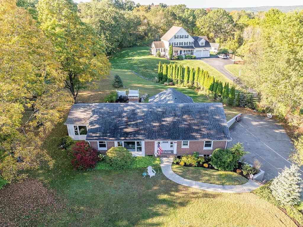 Homes For Sale - 179 Harwood Ave<br/> Middlesex County, Littleton, MA 01460