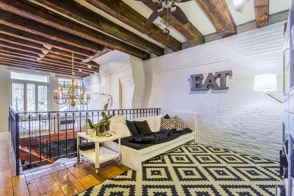 Apartment For Rent - 77 Fulton Street #1<br/> Boston, MA 02109