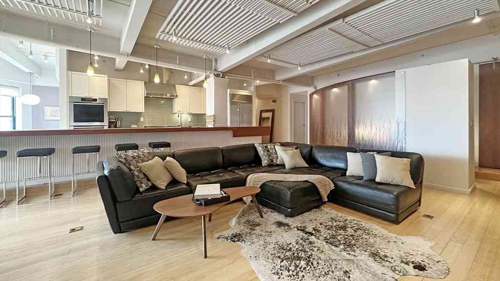 Condo For Rent - 90 N. Washington Street #5<br/> Boston, MA 02114