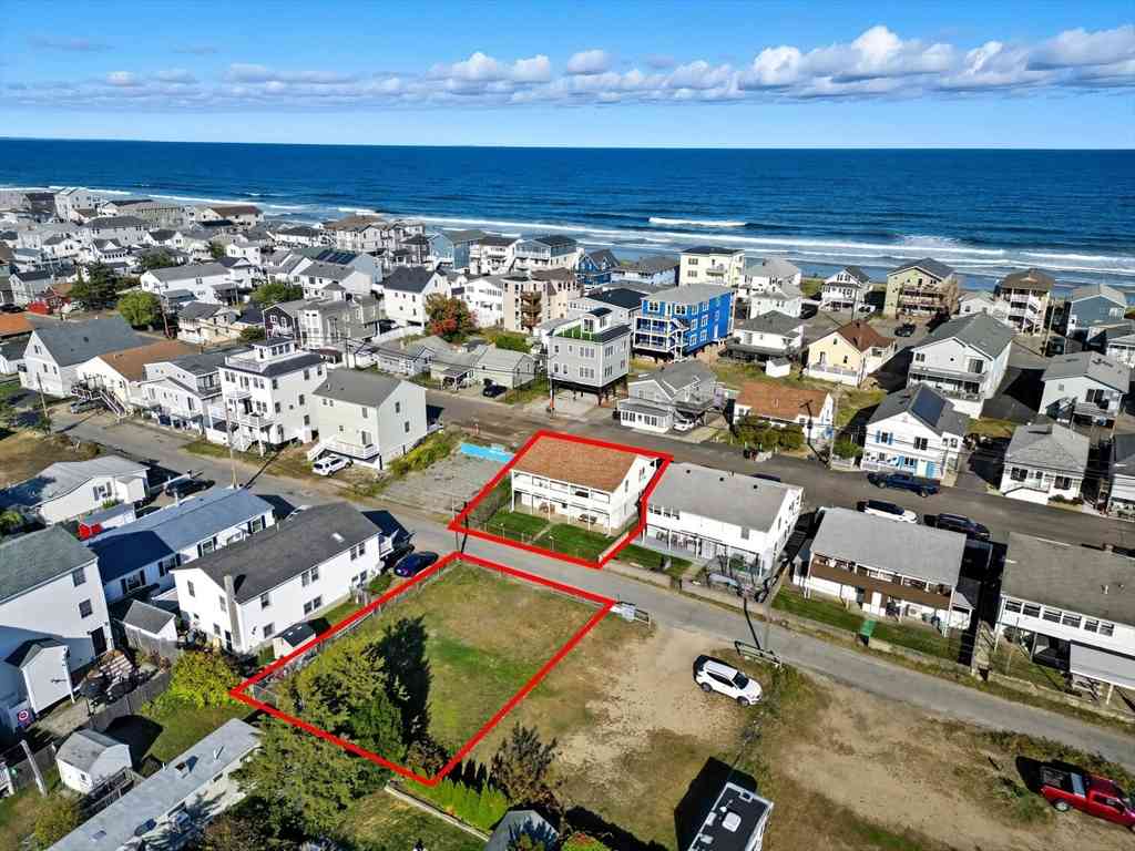 Multifamily For Sale - 116 Railroad Ave<br/> Essex County, Salisbury, MA 01952
