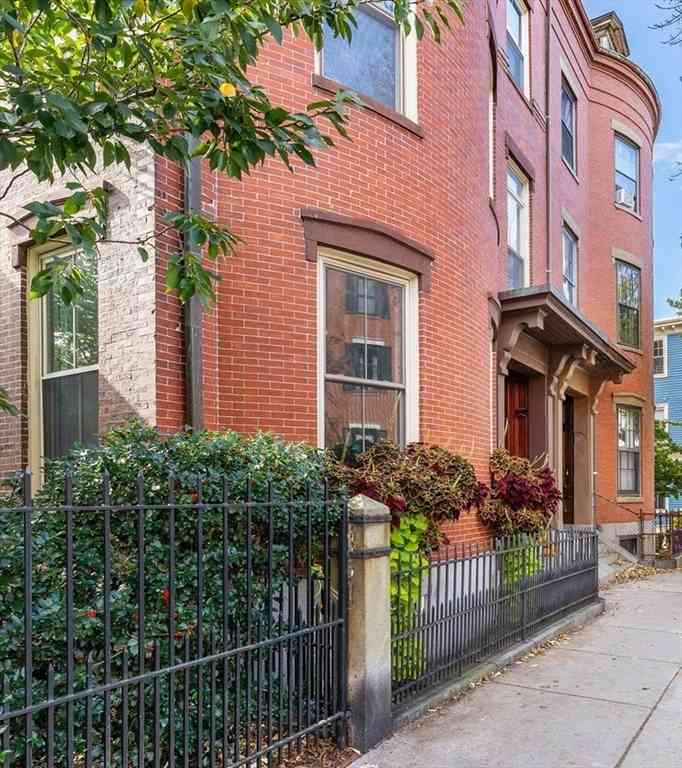 Multifamily For Sale - 46 High St<br/> Boston, MA 02129