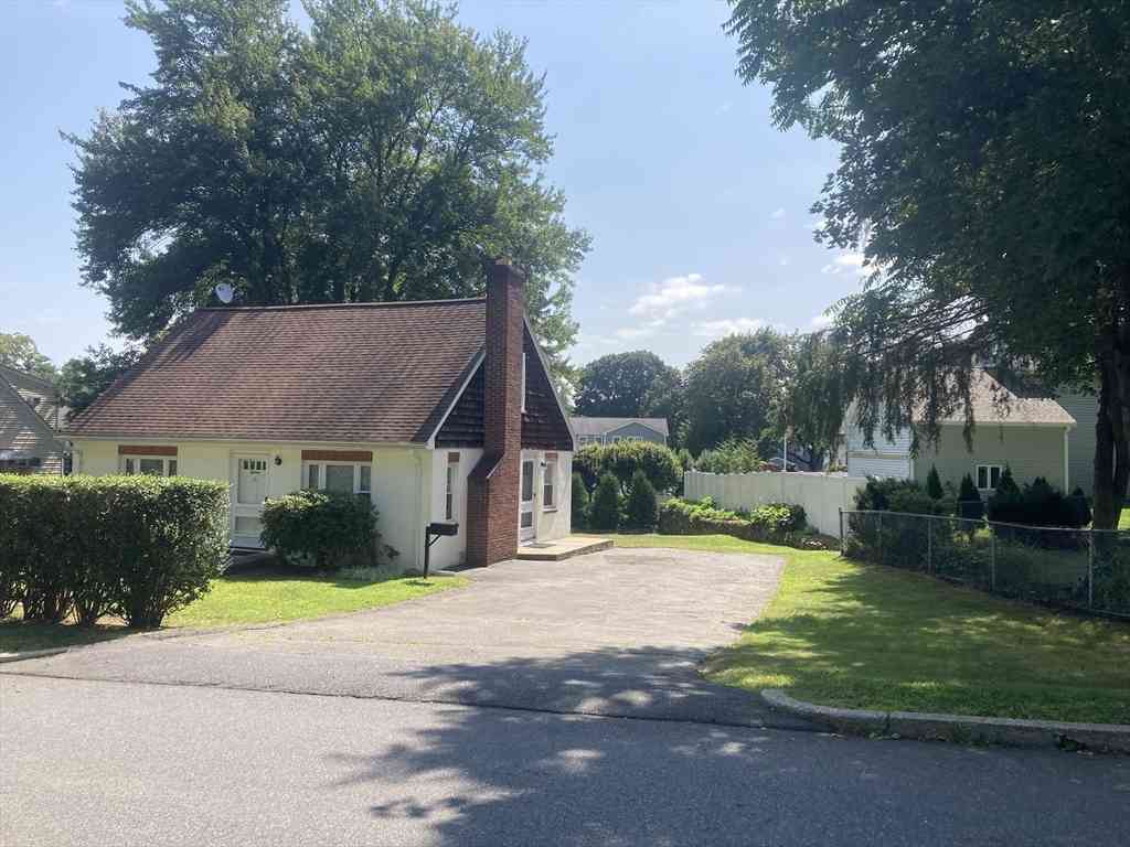 Homes For Rent - 15 Willard Street<br/> Waltham, MA 02451
