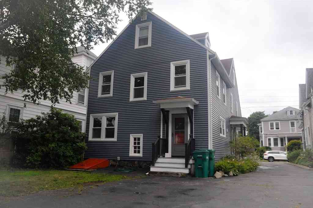 Homes For Sale - 42 Basset<br/> Lynn, MA 01902
