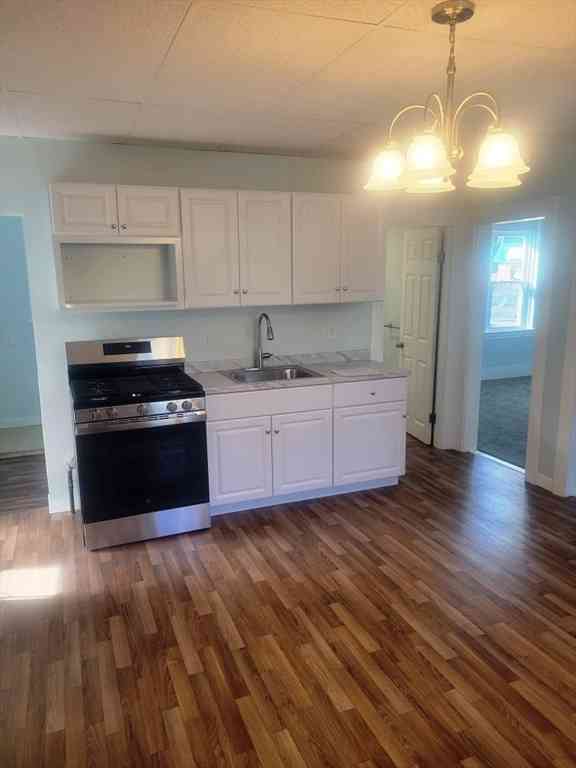 Apartment For Rent - 114 Hampson Street #1ST FLOOR<br/> Dracut, MA 01826