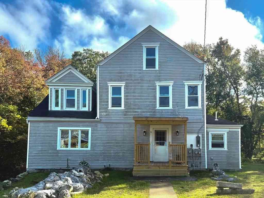 Apartment For Rent - 76 Slades Corner #2<br/> Dartmouth, MA 02748