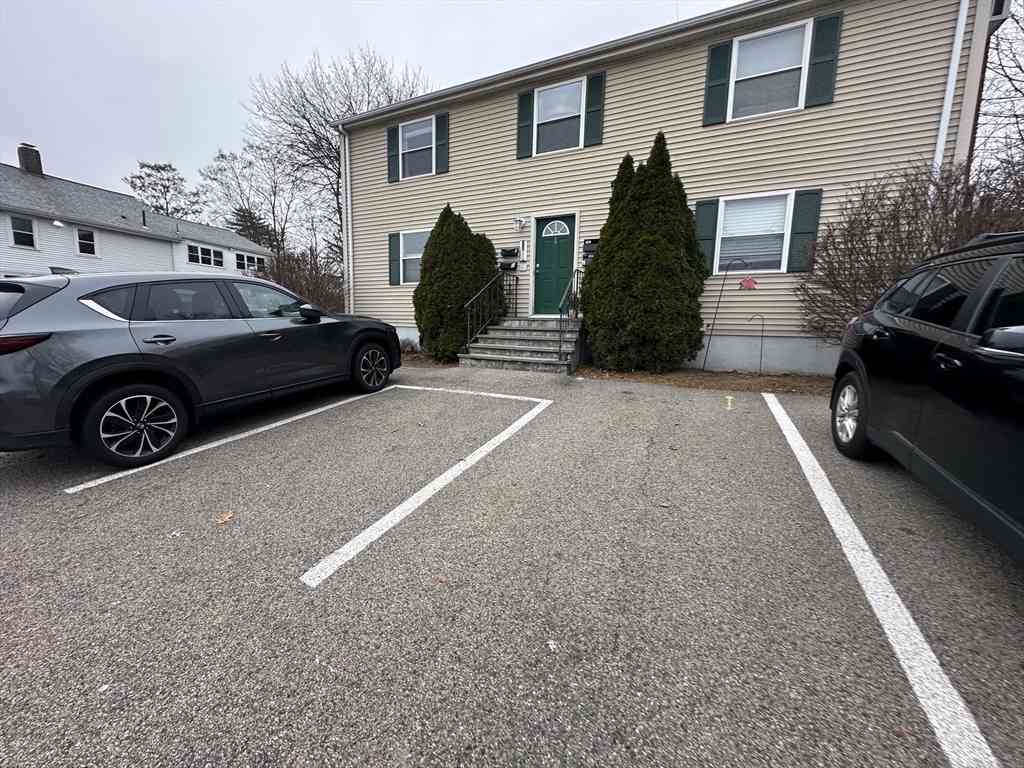 Condo For Rent - 6 Mclaughlin #5<br/> Framingham, MA 01701