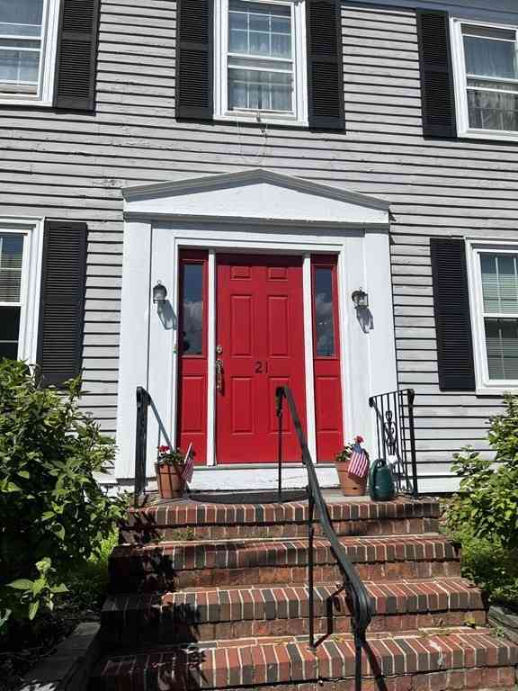 Apartment For Rent - 21 Blaney Street #1<br/> Swampscott, MA 01907