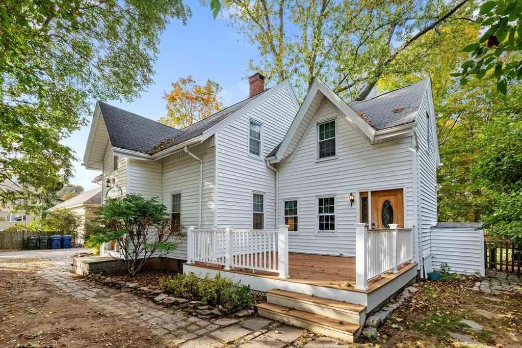 Multifamily For Rent - 11 Holten St<br/> Danvers, MA 01923
