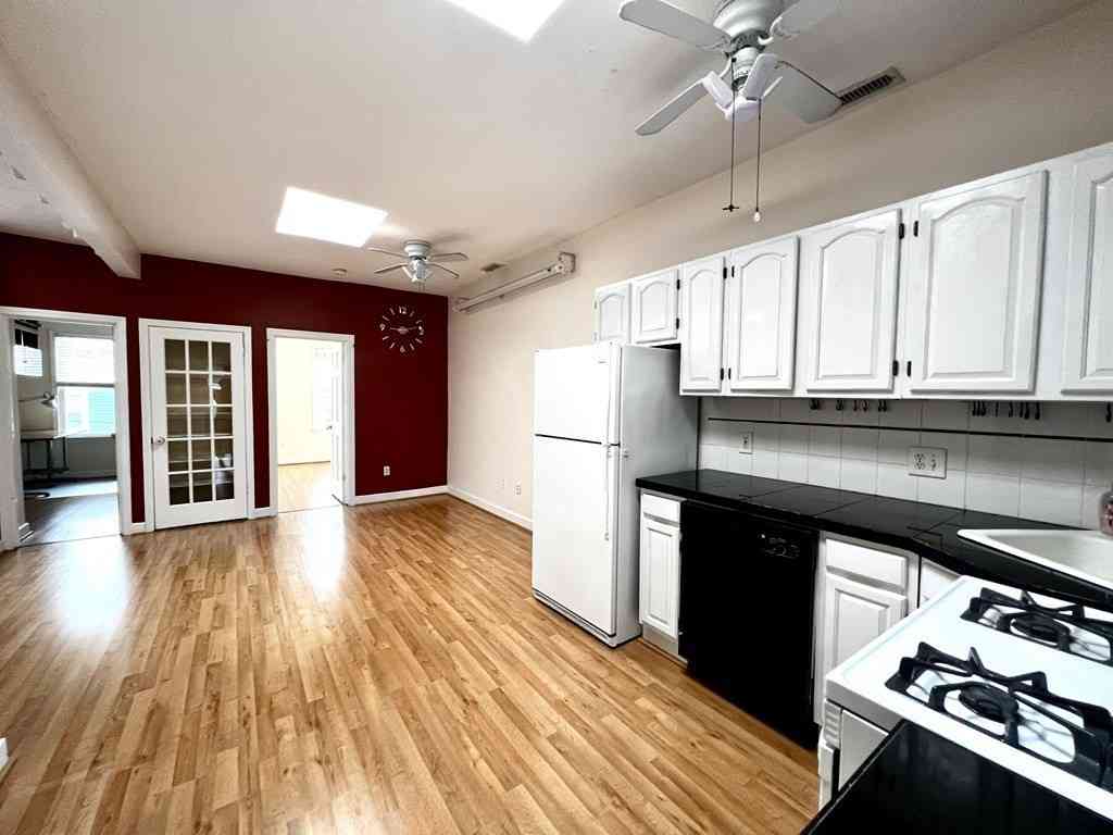 Apartment For Rent - 40 Winter Street #3<br/> Cambridge, MA 02139
