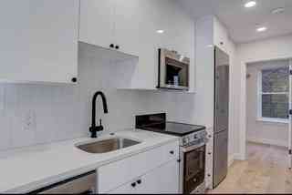 Apartment For Rent - 15-19 Bartlett Place #2<br/> Boston, MA 02113