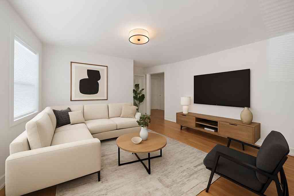 Condo For Rent - 87 Floral #1<br/> Newton, MA 02461