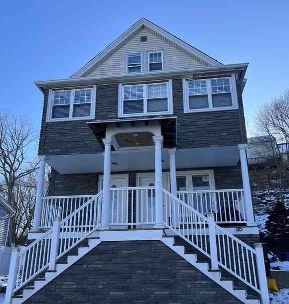 Apartment For Rent - 35 Endicott St #1<br/> Saugus, MA 01906