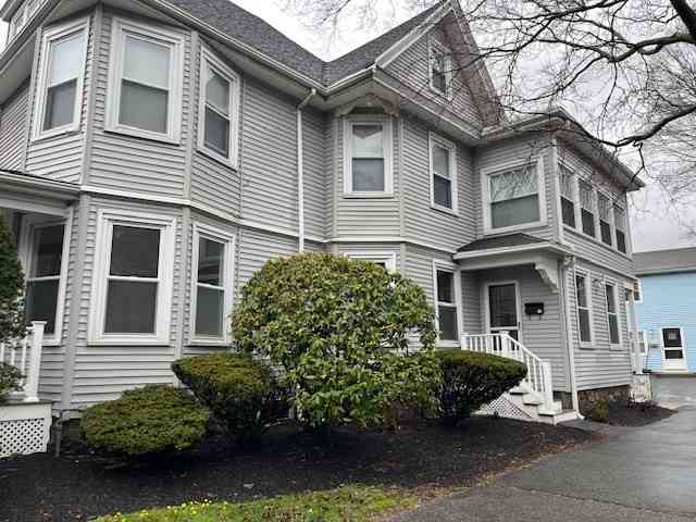 Apartment For Rent - 7 Lowell Street #A<br/> Woburn, MA 01801