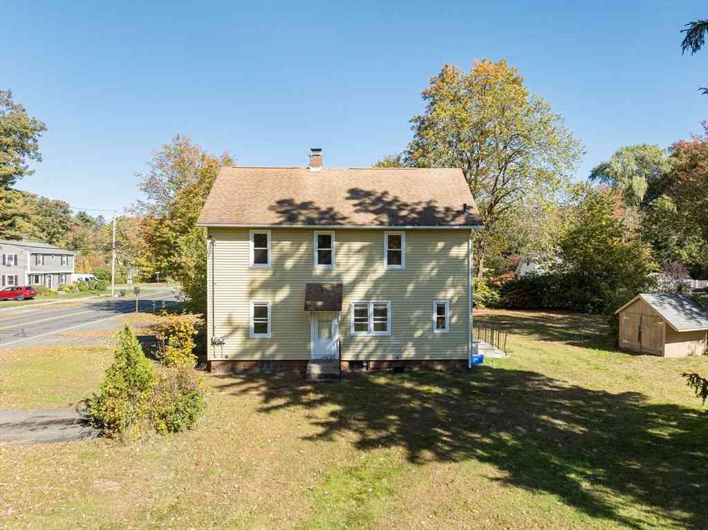 Multifamily For Rent - 91-95 Elm St<br/> East Longmeadow, MA 01028